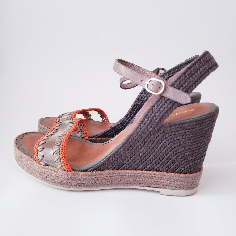 Casteller Green Wedge Heels